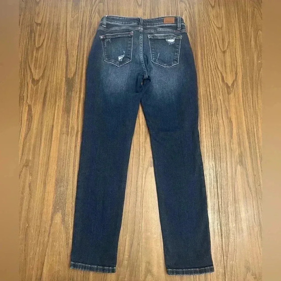 Judy Blue Skinny Fit JB82104DK Dark Wash Light Distressed Jeans Womens size 7/28 - Picture 16 of 16